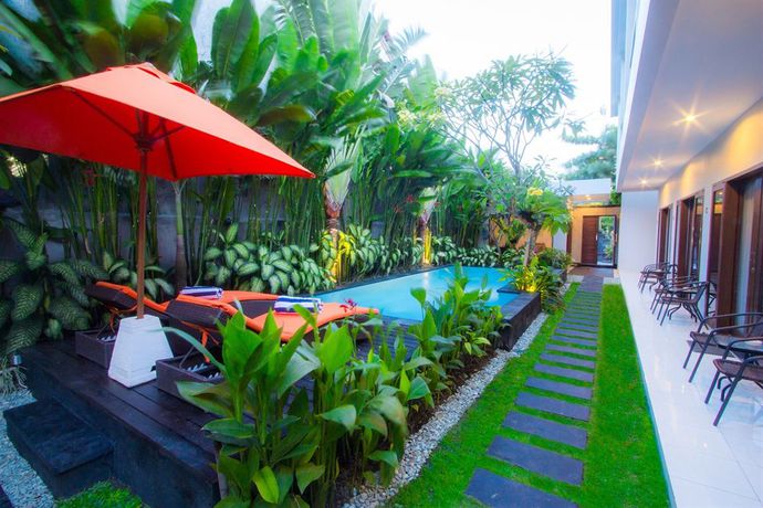 Imagen de los exteriores del Hotel The Pavilion Kuta. Foto 10