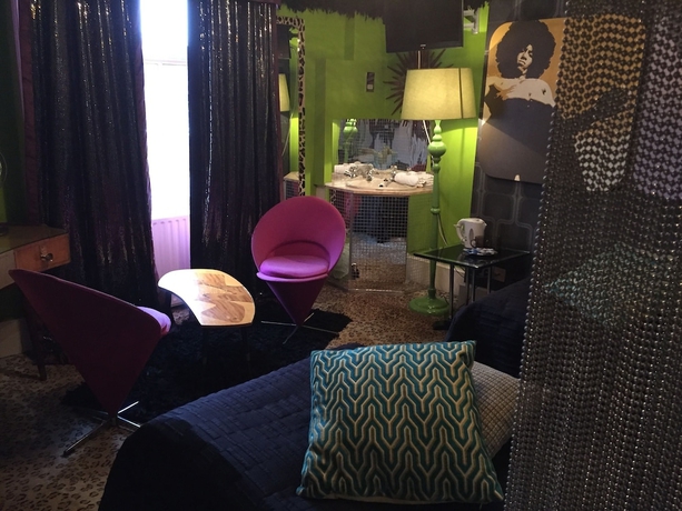 Imagen de la habitación del Hotel The Pavilion, Londres. Foto 11