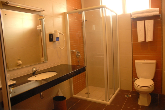 Imagen de la habitación del Hotel The Pavilion, Sandakan. Foto 7