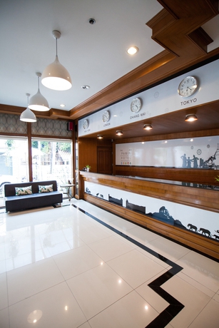 Imagen de los interiores del Hotel The Pawin. Foto 15