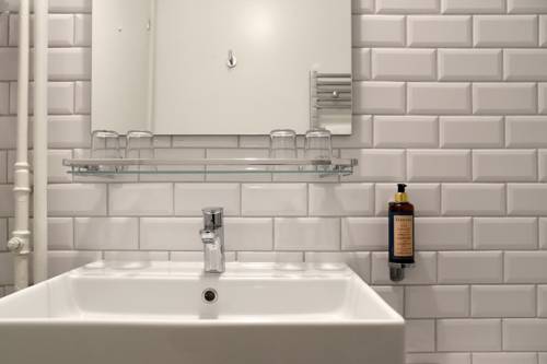 Imagen de la habitación del Hotel The Pax, Ginebra. Foto 12