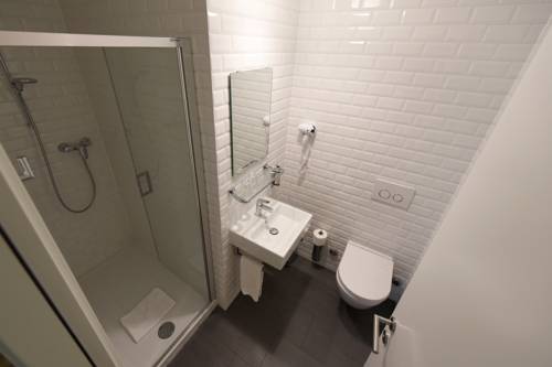 Imagen de la habitación del Hotel The Pax, Ginebra. Foto 15