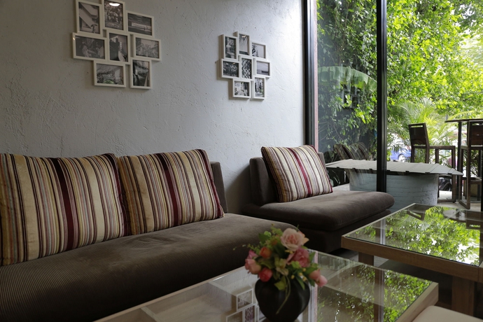 Imagen del bar/restaurante del Hotel The Peaberry. Foto 6