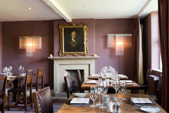 Imagen del bar/restaurante del Hotel The Peacock at Rowsley. Foto 3