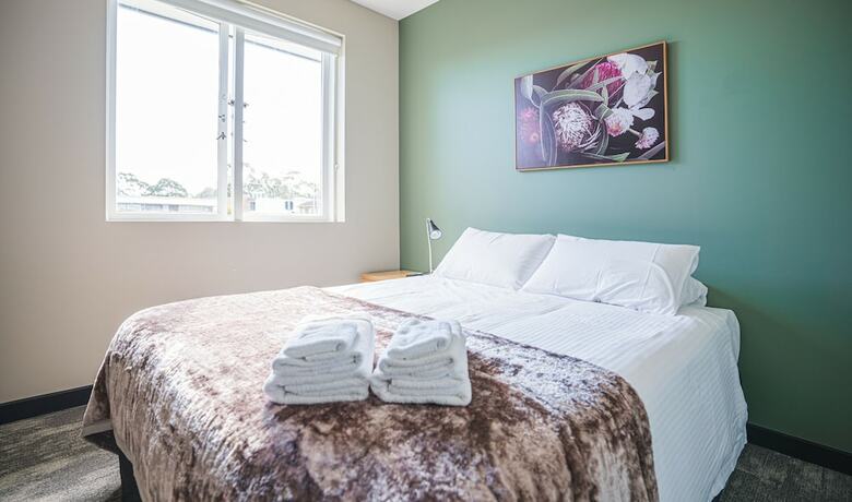 Imagen de la habitación del Hotel The Peakhurst. Foto 16