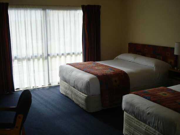 Imagen de la habitación del Hotel The Peaks Motor Inn. Foto 16