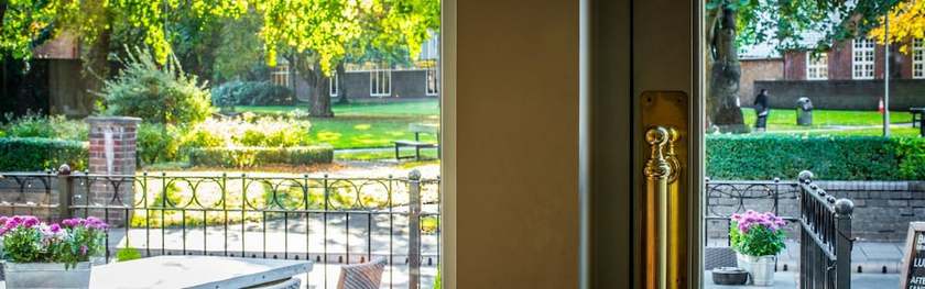 Imagen de los exteriores del Hotel The Peel Aldergate. Foto 16