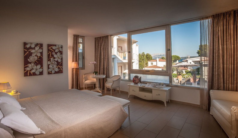 Imagen de la habitación del Hotel The Pelican Beach Resort and Spa - Adults Only. Foto 4