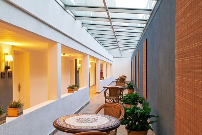 Imagen de los interiores del Hotel The Pendik Residence. Foto 15