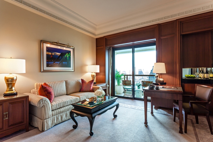 Imagen de la habitación del Hotel The Peninsula Bangkok. Foto 10