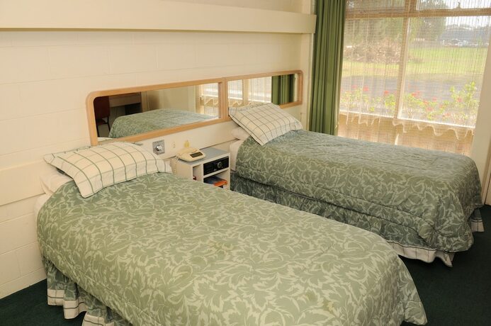 Imagen de la habitación del Hotel The Peninsula Motor Inn. Foto 6