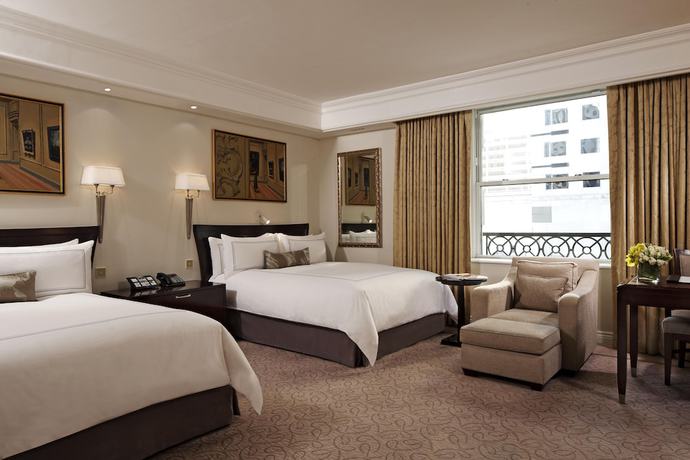 Imagen de la habitación del Hotel The Peninsula New York. Foto 6
