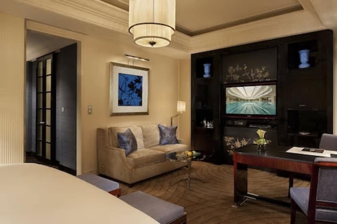 Imagen de la habitación del Hotel The Peninsula Shanghai. Foto 3