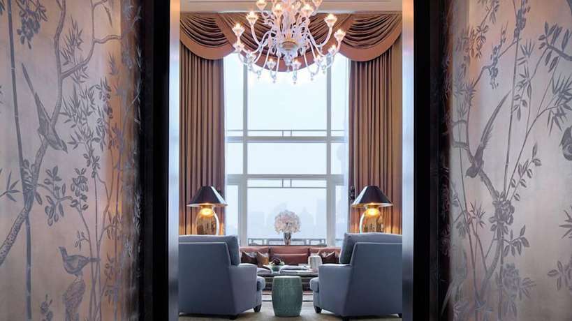 Imagen de la habitación del Hotel The Peninsula Shanghai. Foto 16