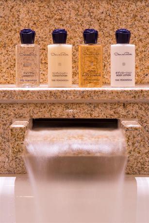 Imagen de la habitación del Hotel The Peninsula Tokyo. Foto 10