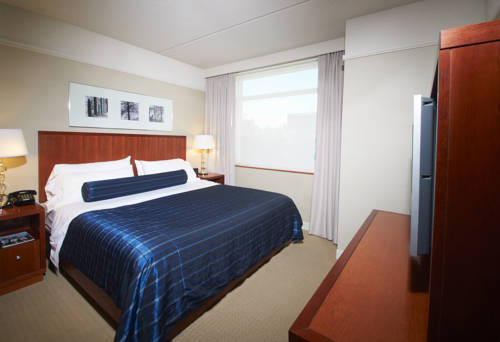 Imagen de la habitación del Hotel The Penn Stater and Conference Center. Foto 10