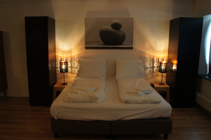 Imagen de la habitación del Hotel The Penthouse. Foto 13