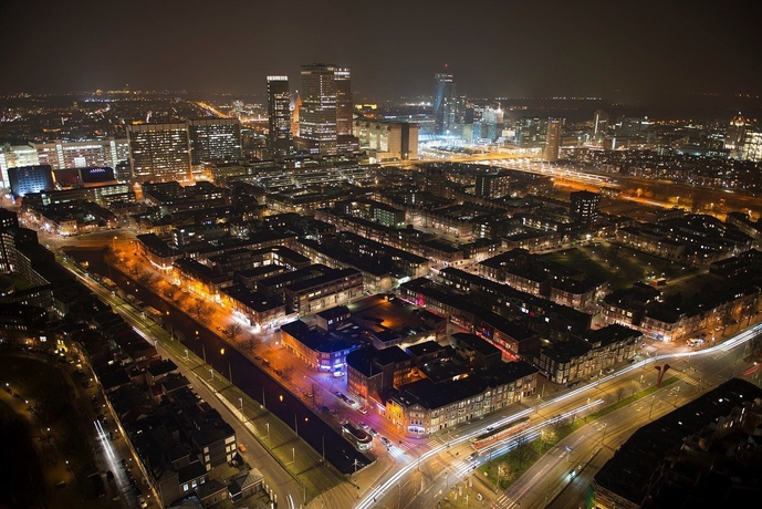 Imagen de la habitación del Hotel The Penthouse. Foto 16