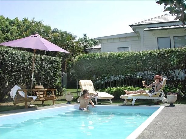 Imagen de la piscina del Hotel The Peppertree Luxury Accommodation. Foto 18
