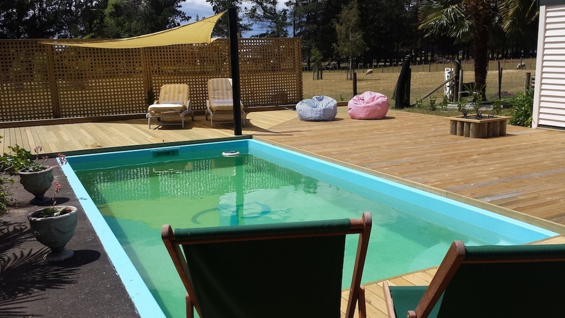 Imagen de la piscina del Hotel The Peppertree Luxury Accommodation. Foto 19