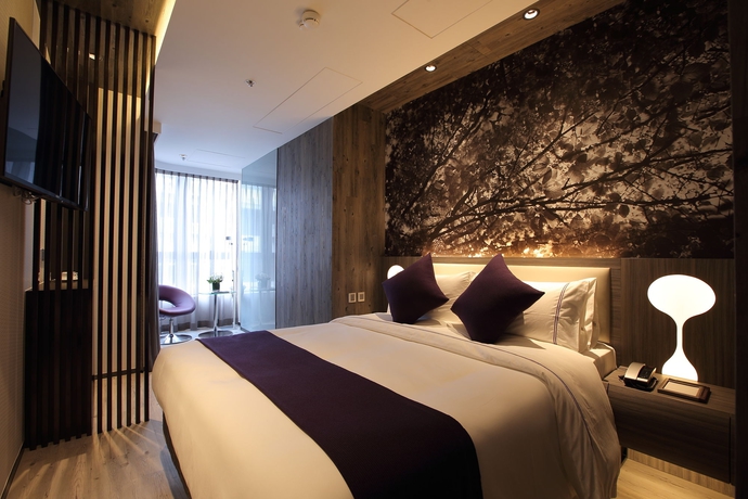 Imagen de los interiores del Hotel The Perkin. Foto 15