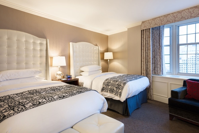 Imagen de la habitación del Hotel The Pfister. Foto 12