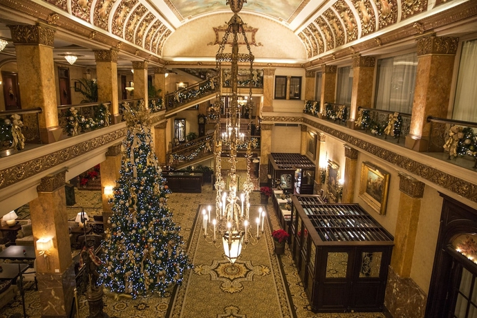 Imagen de los interiores del Hotel The Pfister. Foto 14