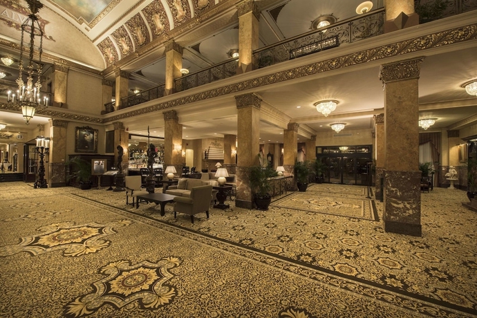Imagen de los interiores del Hotel The Pfister. Foto 16