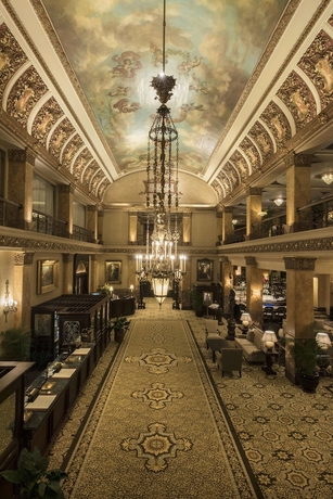 Imagen de los interiores del Hotel The Pfister. Foto 17