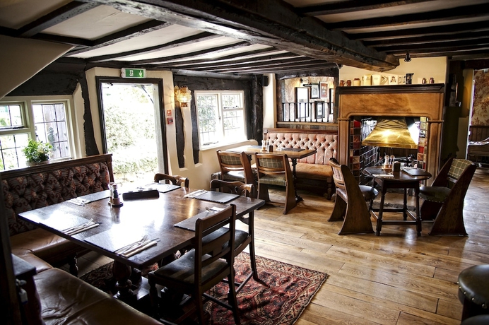 Imagen del bar/restaurante del Hotel The Pheasant Inn, Chester. Foto 3