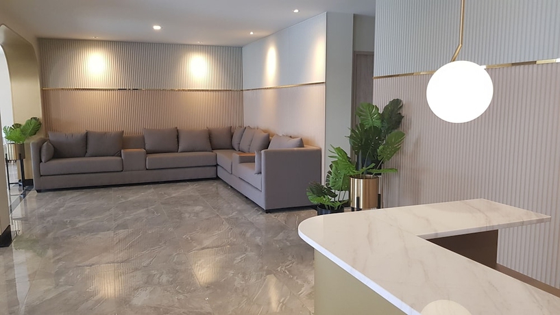 Imagen de los interiores del Hotel The Phoenix Bangkok. Foto 16