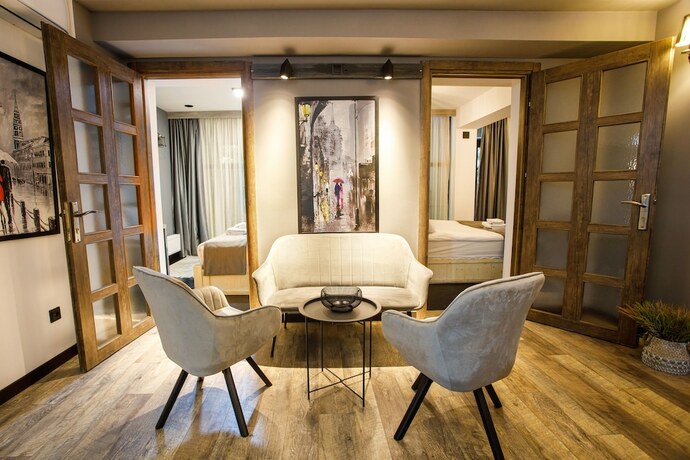 Imagen de la habitación del Hotel The Phoenix, Ereván. Foto 19