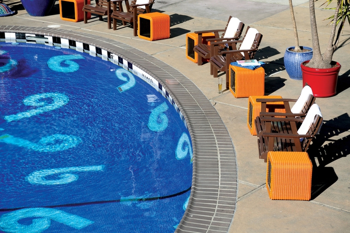 Imagen de la piscina del Hotel The Phoenix, San Francisco. Foto 16