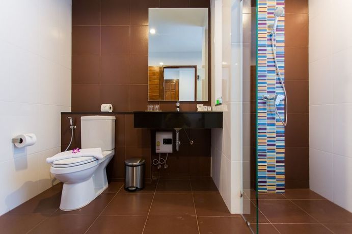 Imagen de los exteriores del Hotel The Phu Beach. Foto 9