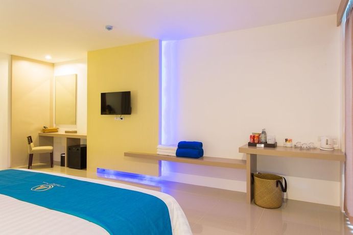 Imagen de los exteriores del Hotel The Phu Beach. Foto 14