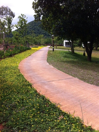 Imagen de los exteriores del Hotel The Piano Resort. Foto 11