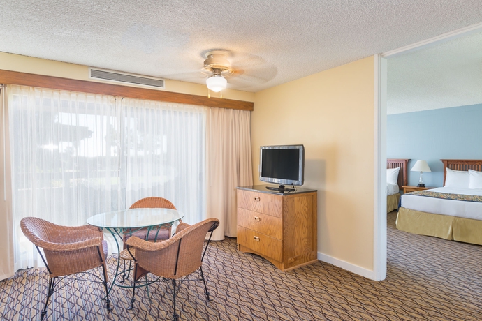 Imagen de los interiores del Hotel The Pierpont Inn. Foto 11