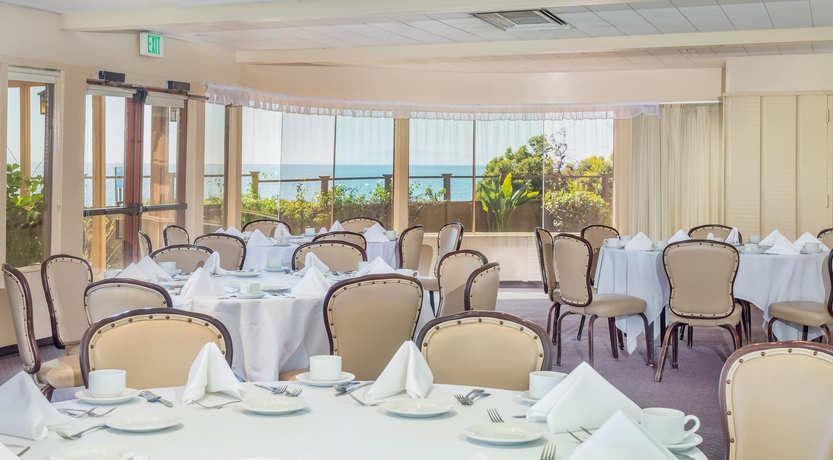 Imagen de los interiores del Hotel The Pierpont Inn. Foto 15