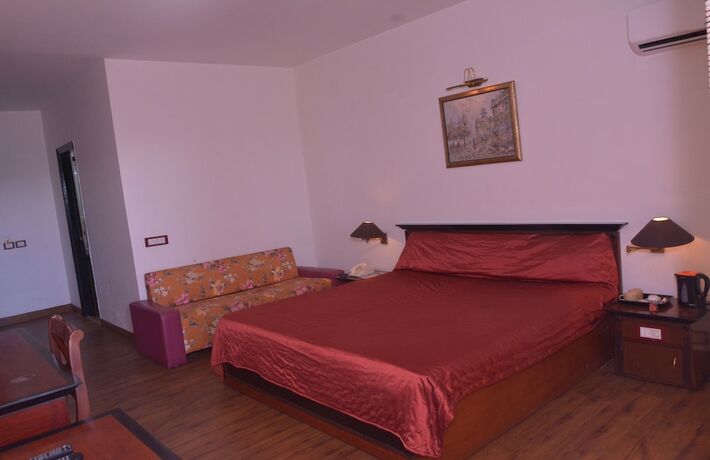 Imagen general del Hotel The Pine Crest. Foto 8
