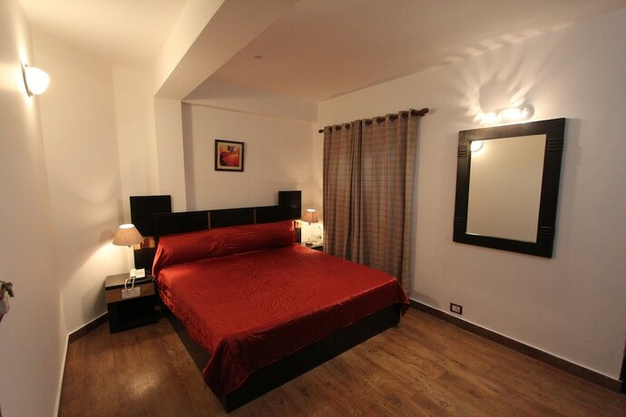 Imagen de la habitación del Hotel The Pine Crest. Foto 16