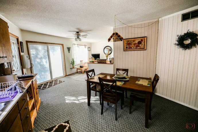 Imagen general del Hotel The Pines Country Inn. Foto 9