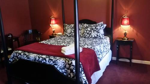 Imagen de la habitación del Hotel The Pines Inn. Foto 12