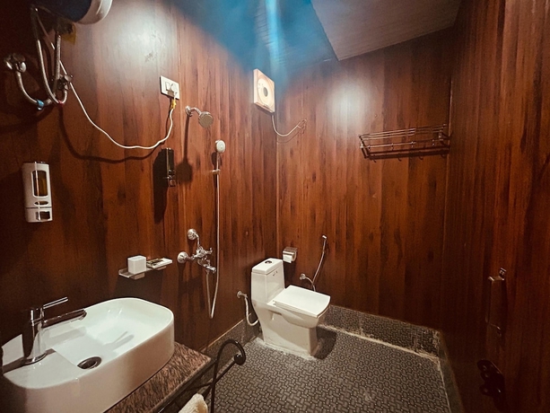 Imagen de la habitación del Hotel The Pines Mountain View. Foto 13