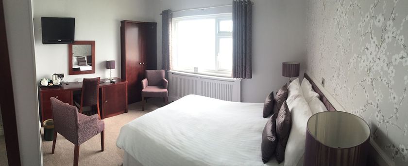 Imagen de la habitación del Hotel The Pines, Swanage. Foto 13
