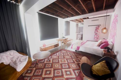 Imagen de la habitación del Hotel The Pink Coolangatta. Foto 1