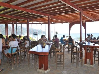 Imagen del bar/restaurante del Hotel The Pink Palace. Foto 2