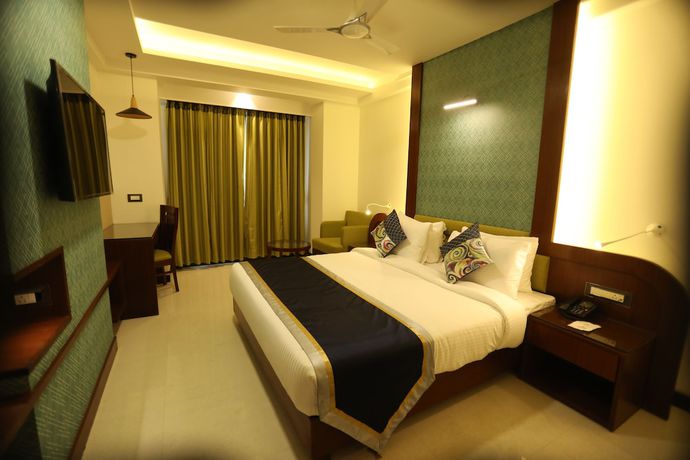 Imagen de la habitación del Hotel The Pinnacle Inn Sarnath. Foto 10