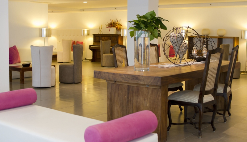 Imagen de los interiores del Hotel (The Place) Mar Mediterrania by ALEGRIA - Adults Only. Foto 10