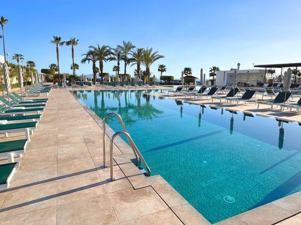 Imagen de la piscina del Hotel (The Place) Palacio Mojacar & Spa by ALEGRIA - Adults Only. Foto 14