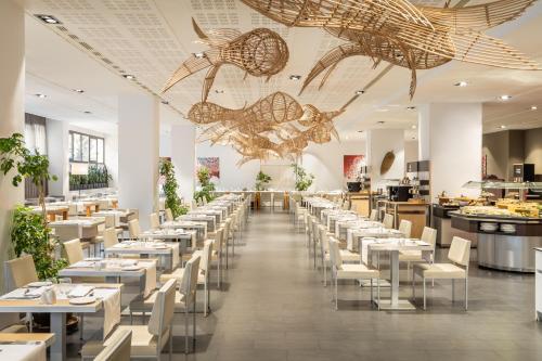 Imagen del bar/restaurante del Hotel (The Place) Palacio Mojacar & Spa by ALEGRIA - Adults Only. Foto 2